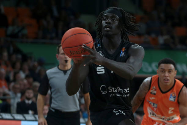 精准助攻 精准助攻