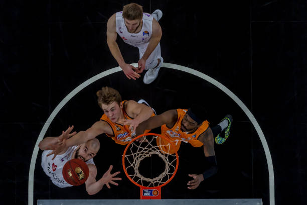 本次签下的 本次签下的